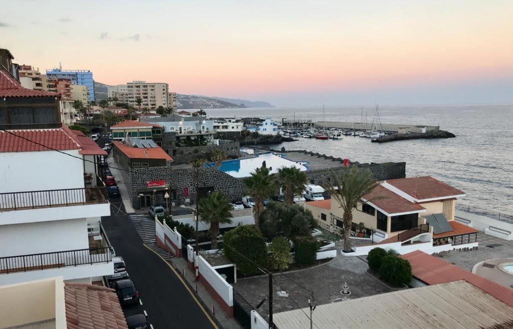 Mirando Al Mar Tenerife Candelaria Bagian luar foto
